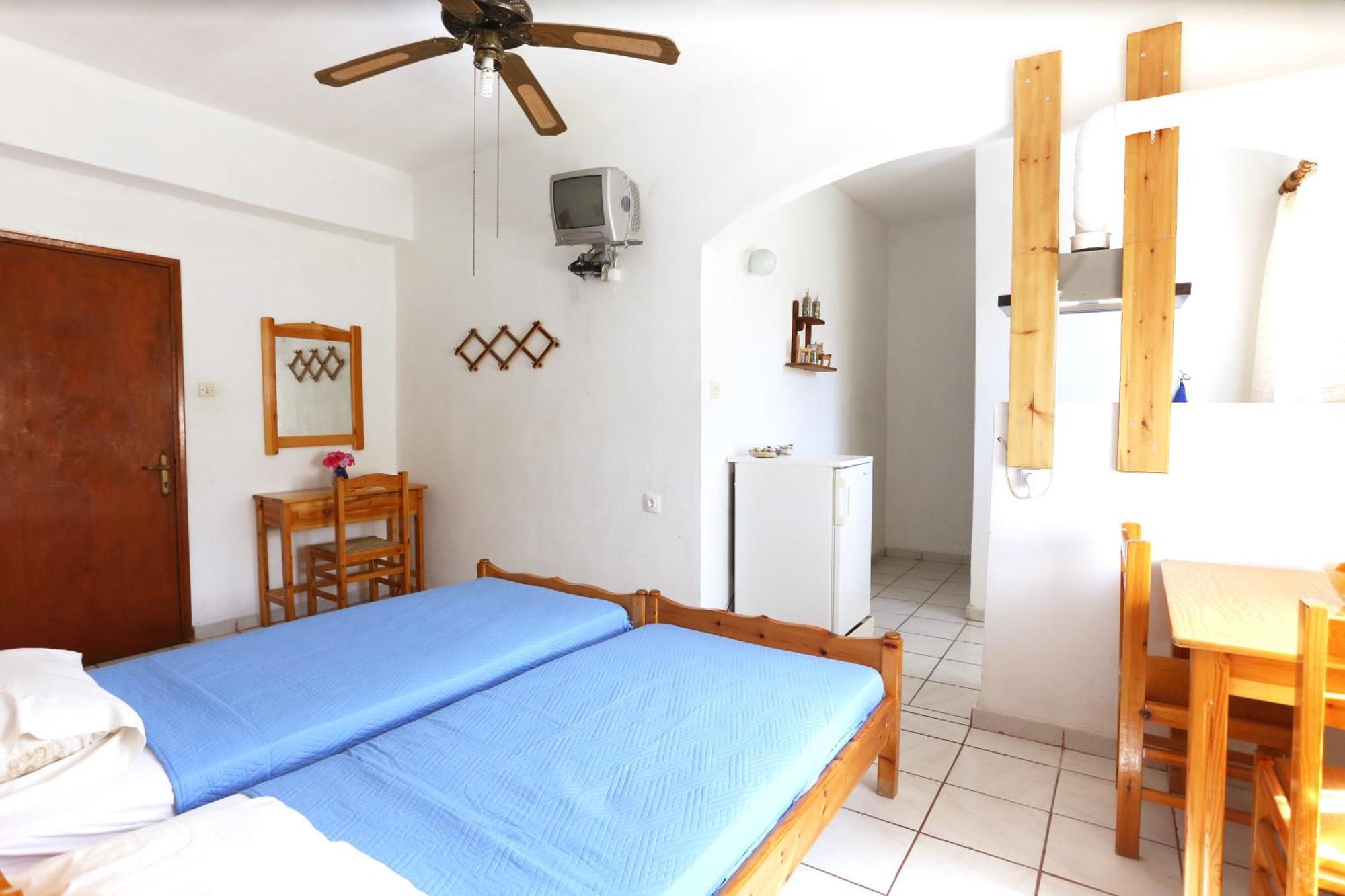 Armena Inn Armenistis  Extérieur photo